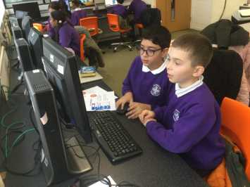 5/6K Experience Coding at Brentford School for Girls