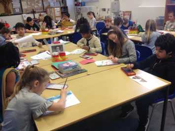 4L immerse themselves in all things Chinese