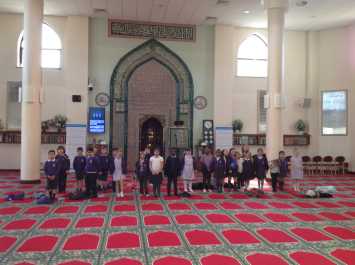 Year 2 Visit Hounslow Mosque