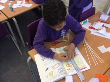 Nets and Skeletons in 3C