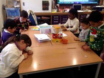 Year 2 make 3d shapes out of spaghetti and blue tac!