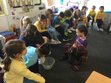 1L learn all about Easter