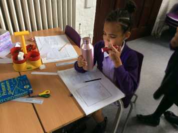 Little Scientists in 3C